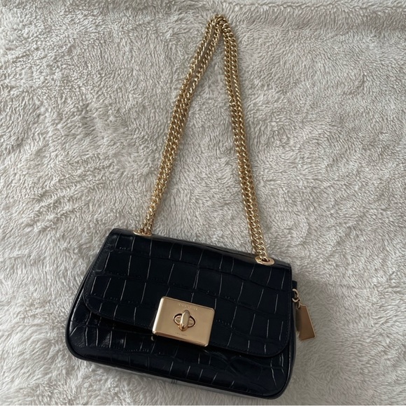 Coach Handbags - AUTHENTIC Coach Shoulder Bag/crossbody 🖤